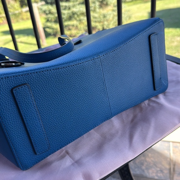 Radley London “Abingdon Road” large shoulder bag in EUC - Picture 6 of 17